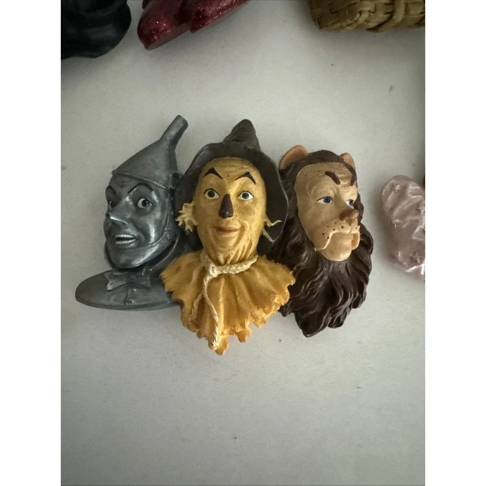 Vintage 1980's Wizard Of Oz Refrigerator Magnet Set